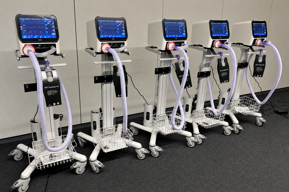 The functionalities of the box ventilators were tested for more than 100 hours box ventilator burn-in test